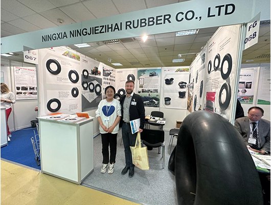 In April 2023, we participated in the Russian Tire Exhibition and met many friends at home and abroad.